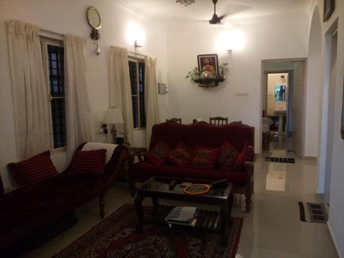 Nathans Holiday Home Kochi Exterior photo